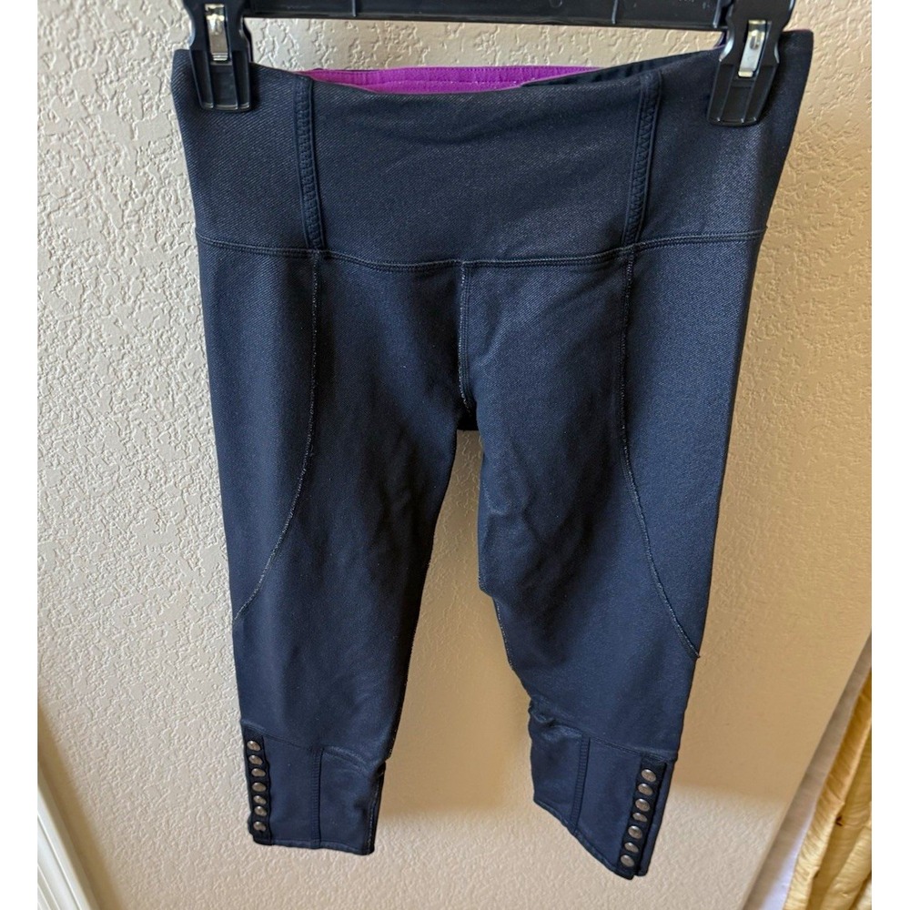 lululemon unique pair of Ride in Crop leggings. Sz 6